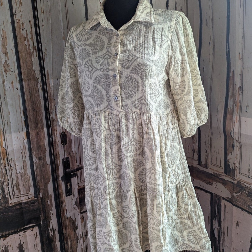 Olivaceous Beige and Gray Babydoll Patterned Dress